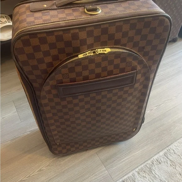 Louis Vuitton Brown Checkered Travel Bag - Picture 1 of 6
